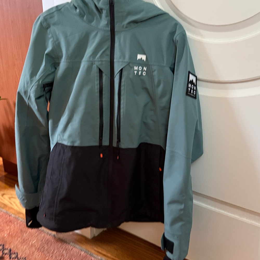 Montec XS Ocean Blue and Black Waterproof Ski Jacket
